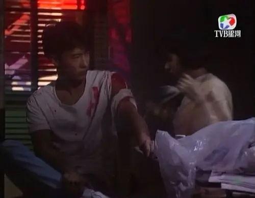 黎明人在边缘在线观看,在线揭秘神秘世界的奇幻之旅 第2张 黎明人在边缘在线观看,在线揭秘神秘世界的奇幻之旅 第2张